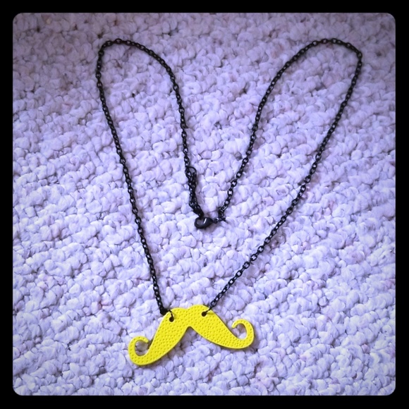 Mustache Necklace - Picture 1 of 2